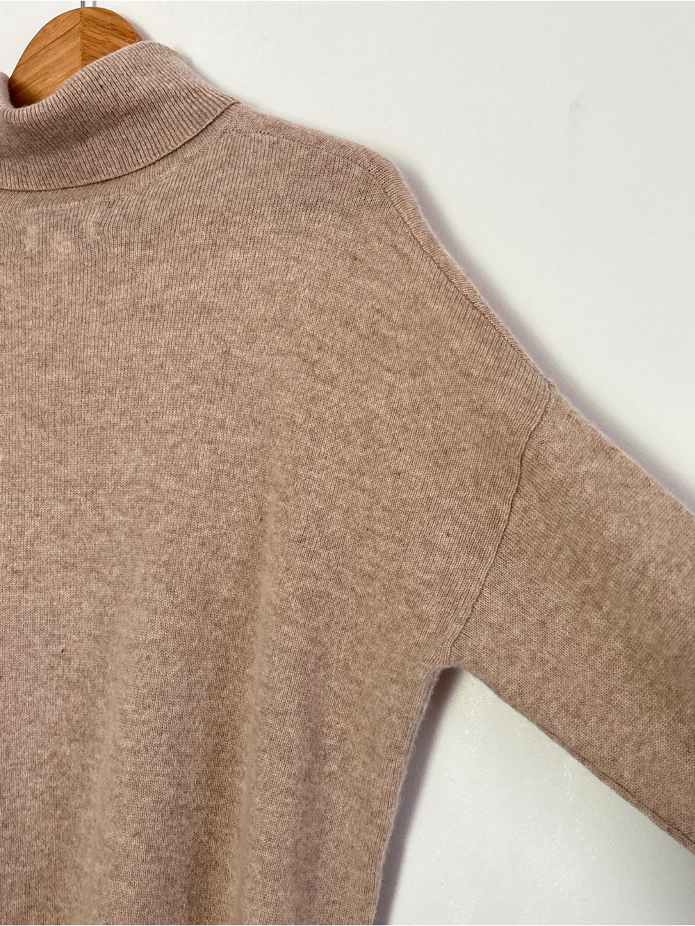 Nordstrom 100% Cashmere Turtleneck Sweater Size XL Preppy Minimalist Neutral b76 - Picture 10 of 14